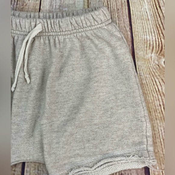 Tank and Shorts set - Picture 2 of 7